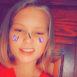 Meet your Posher, Desiney